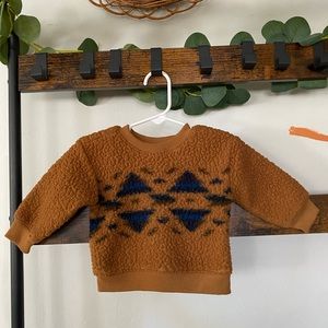 old navy sweater. baby boy size 6-12 month.